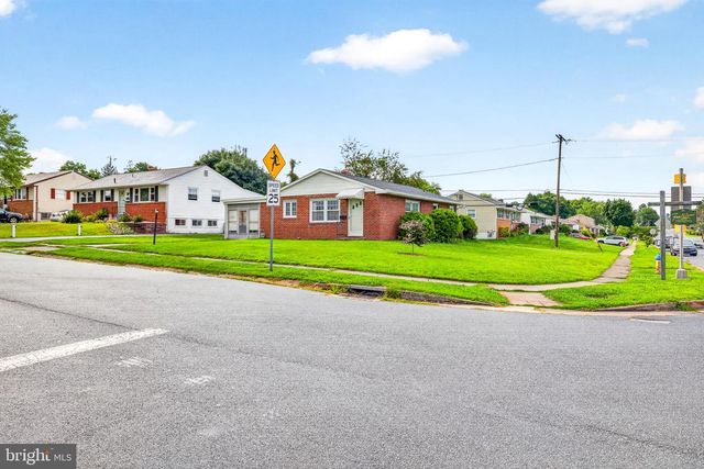 2400 NEWELL DR, Wilmington, DE 19808