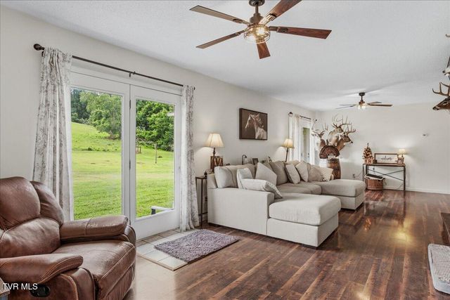 122 South Fork Road, Marion, VA 24354