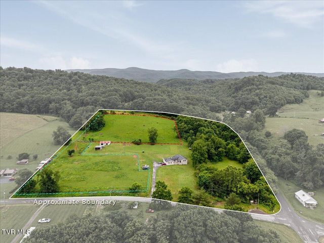 122 South Fork Road, Marion, VA 24354