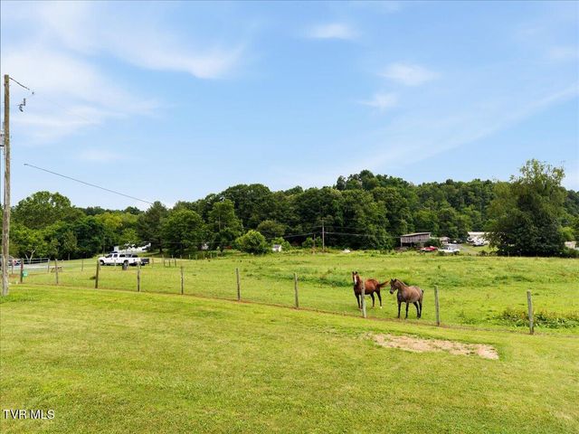 122 South Fork Road, Marion, VA 24354