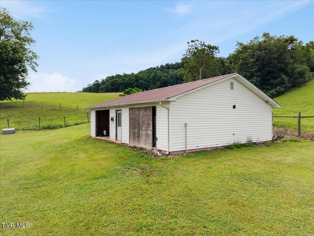 122 South Fork Road, Marion, VA 24354