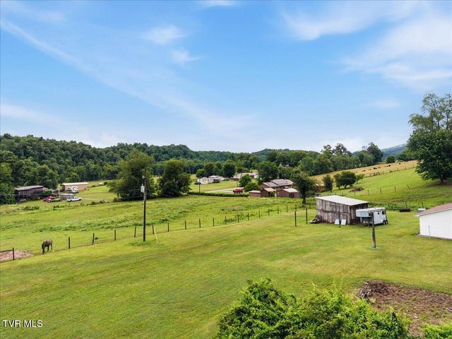 122 South Fork Road, Marion, VA 24354