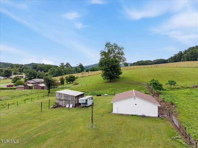 122 South Fork Road, Marion, VA 24354