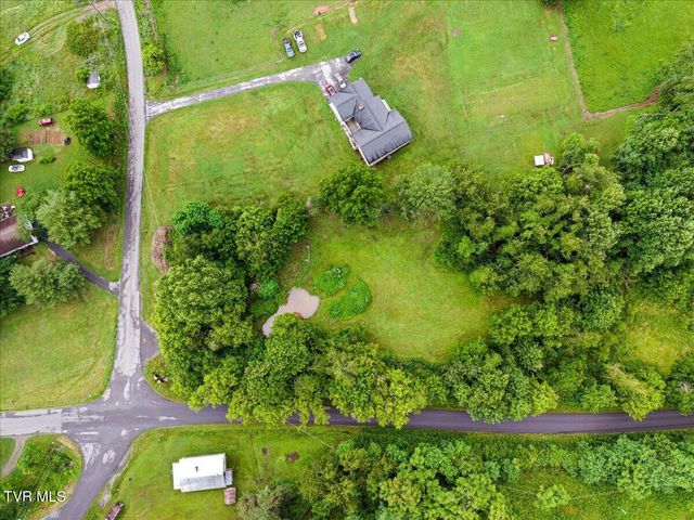 122 South Fork Road, Marion, VA 24354