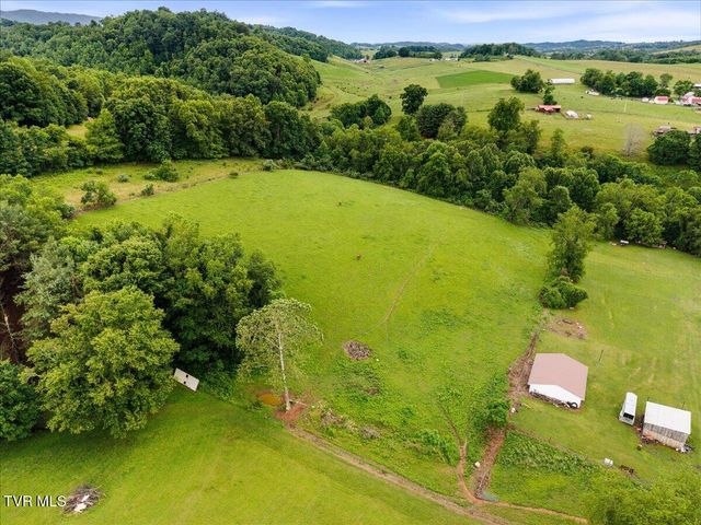 122 South Fork Road, Marion, VA 24354
