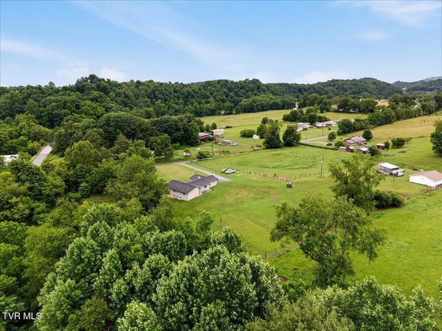 122 South Fork Road, Marion, VA 24354