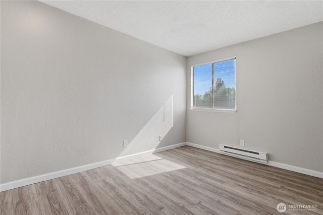 4526 S Henderson Street, Seattle, WA 98118