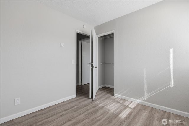 4526 S Henderson Street, Seattle, WA 98118