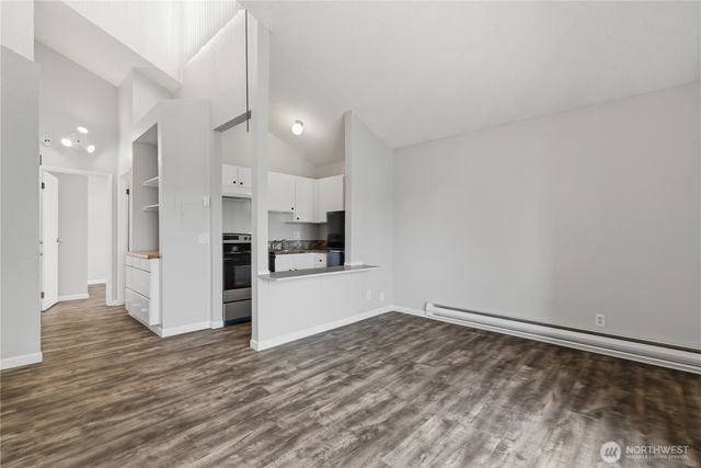 4526 S Henderson Street, Seattle, WA 98118