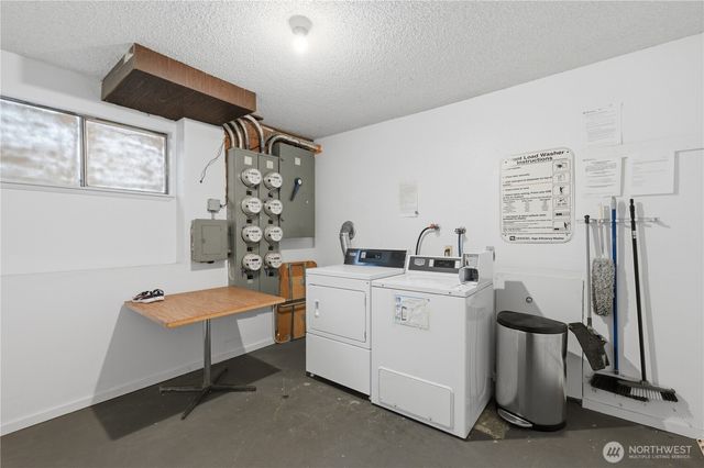 4526 S Henderson Street, Seattle, WA 98118