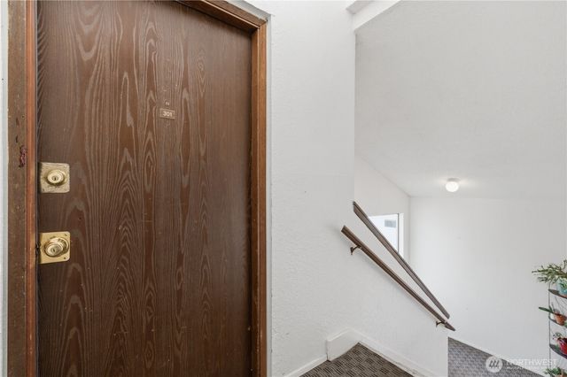 4526 S Henderson Street, Seattle, WA 98118