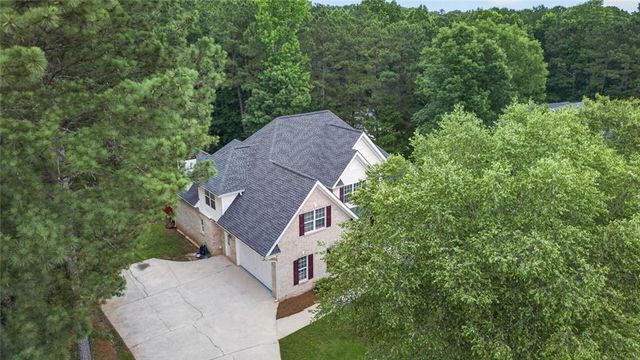 8228 River Pointe Overlook, Winston, GA 30187