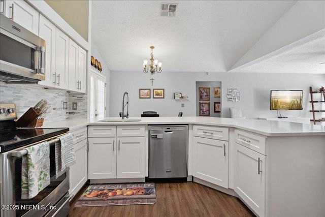 12961 DEEP RIVER Way, Jacksonville, FL 32224