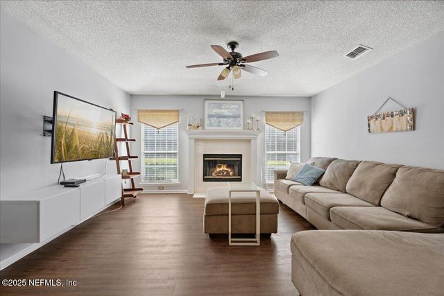 12961 DEEP RIVER Way, Jacksonville, FL 32224