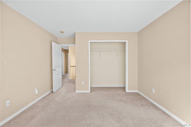 72 Sweetgum Lane, Miller Place, NY 11764