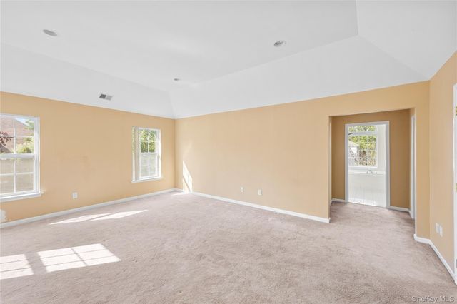 72 Sweetgum Lane, Miller Place, NY 11764
