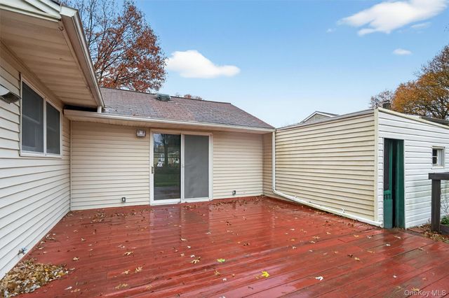 24 Patricia Lane, Washingtonville, NY 10992