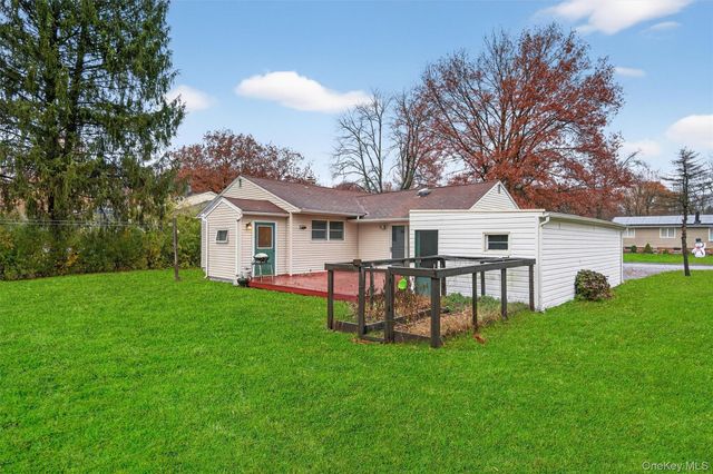 24 Patricia Lane, Washingtonville, NY 10992