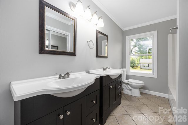 112 Robinette Lane, Statesville, NC 28625