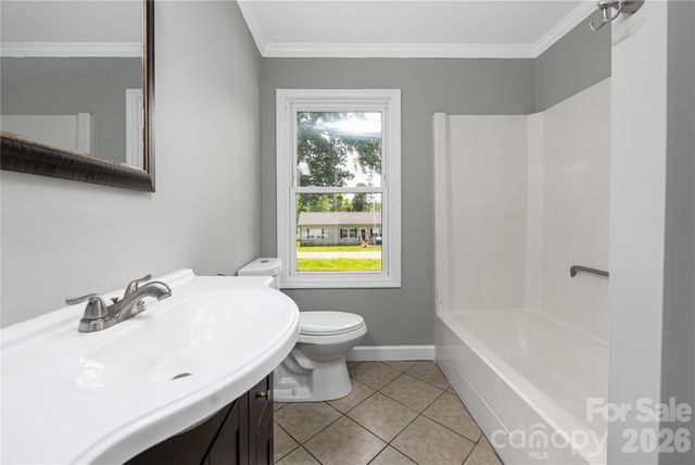 112 Robinette Lane, Statesville, NC 28625