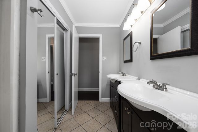 112 Robinette Lane, Statesville, NC 28625