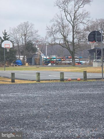 3644 BEACH DRIVE BLVD, Edgewater, MD 21037