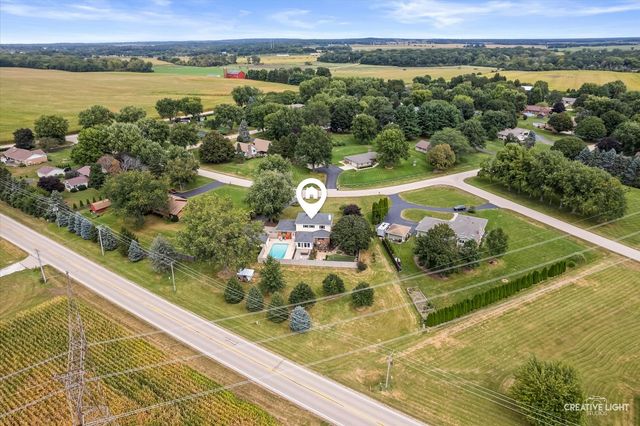 4S170 Hazelcrest Drive, Sugar Grove, IL 60554