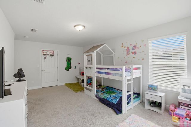 6609 Boatswaine Rd, Pensacola, FL 32526