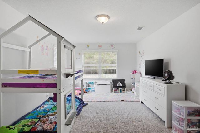 6609 Boatswaine Rd, Pensacola, FL 32526