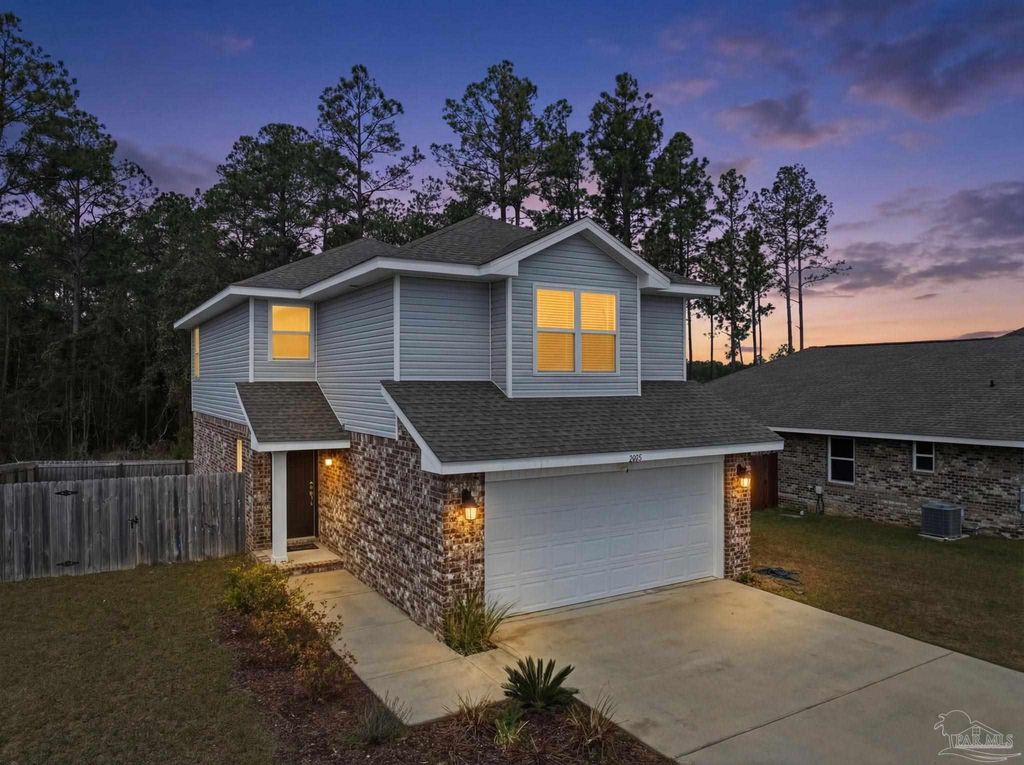 6609 Boatswaine Rd, Pensacola, FL 32526