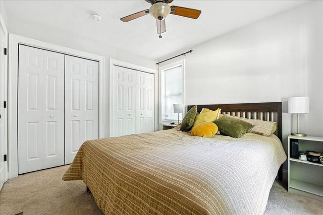 21 Crest Ave, Plymouth, MA 02360