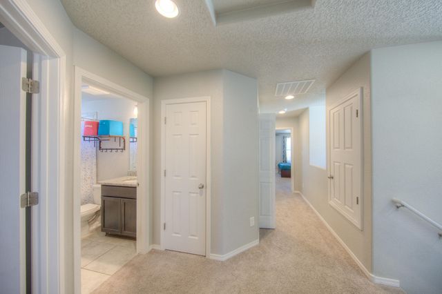 1810 Mulberry Court NE, Rio Rancho, NM 87144