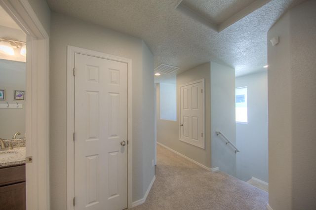 1810 Mulberry Court NE, Rio Rancho, NM 87144