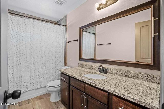 1917 TIM FOSTER Street, El Paso, TX 79938