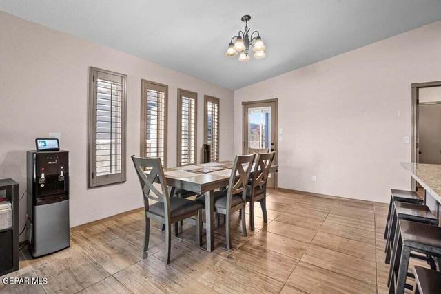 1917 TIM FOSTER Street, El Paso, TX 79938