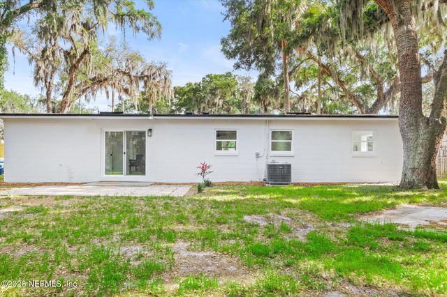 1115 SEBAGO Avenue S, Jacksonville, FL 32233