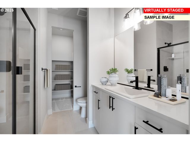 18620 Sw SOLITUDE St, Beaverton, OR 97007