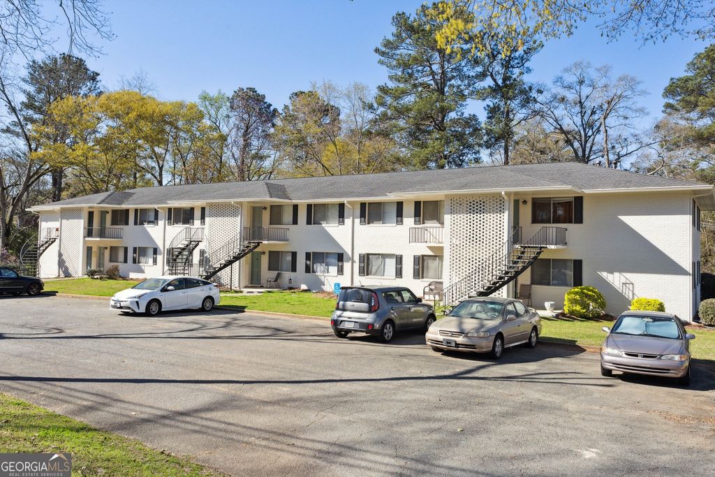 144 Jackson Street, Newnan, GA 30263