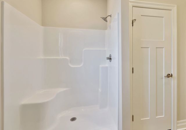 606 S Sweetwater Creek, Maize, KS 67101