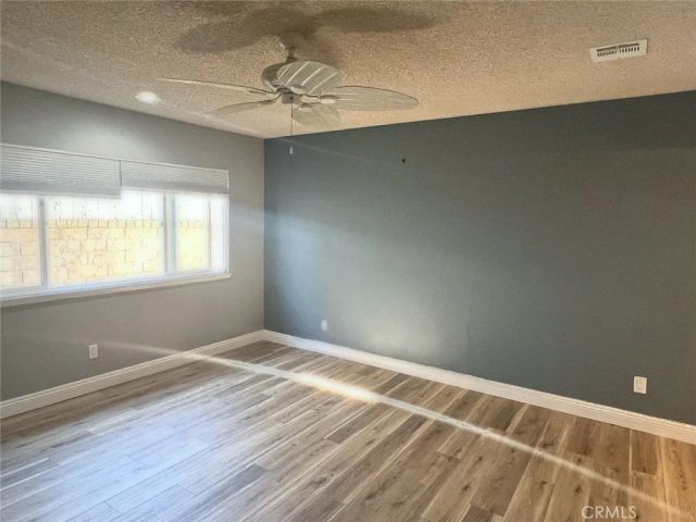 25444 Via Pacifica, Valencia, CA 91355