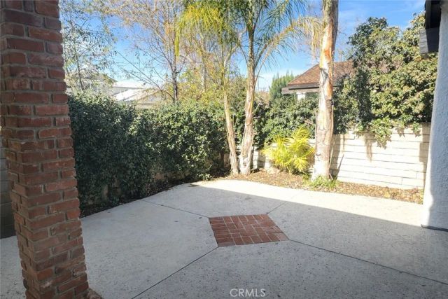 25444 Via Pacifica, Valencia, CA 91355