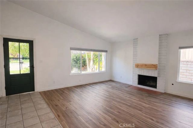 25444 Via Pacifica, Valencia, CA 91355