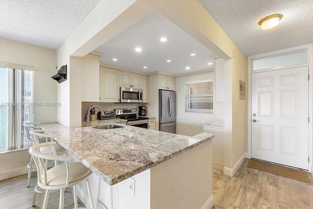 1770 S Ocean Blvd 308, Lauderdale By The Sea, FL 33062