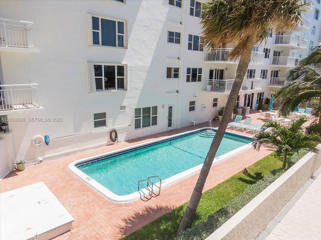 1770 S Ocean Blvd 308, Lauderdale By The Sea, FL 33062