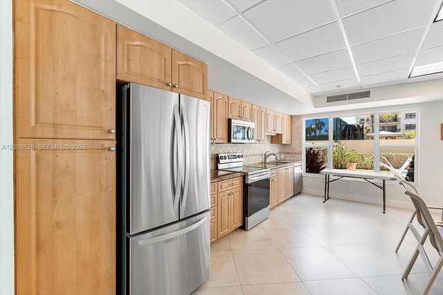 1770 S Ocean Blvd 308, Lauderdale By The Sea, FL 33062
