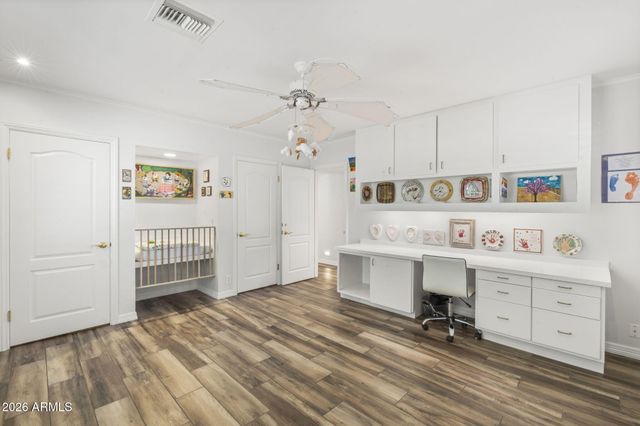 550 W BERRIDGE Lane, Phoenix, AZ 85013
