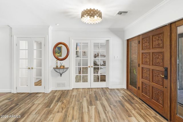 550 W BERRIDGE Lane, Phoenix, AZ 85013