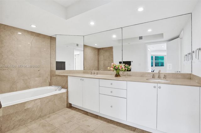 6917 Collins Ave 503, Miami Beach, FL 33141