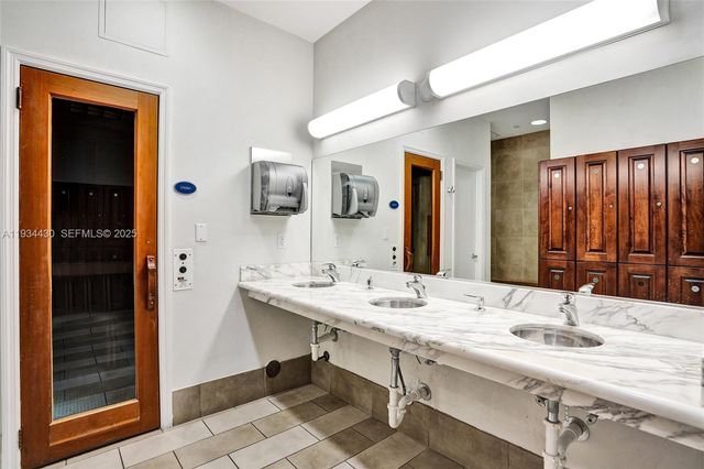 6917 Collins Ave 503, Miami Beach, FL 33141