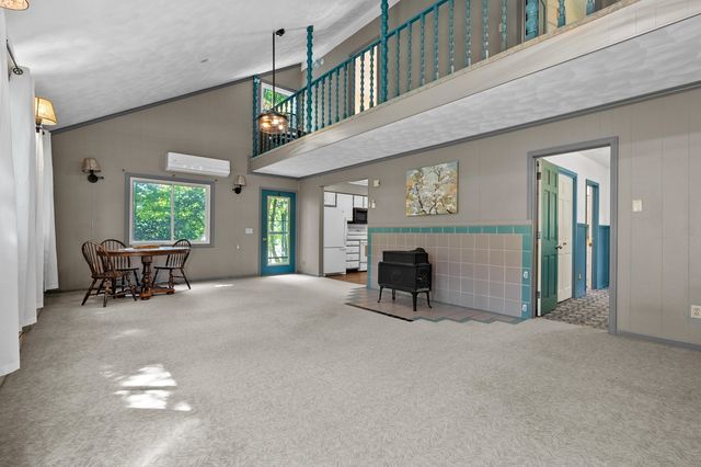 9299 W Avenue E, Vicksburg, MI 49097